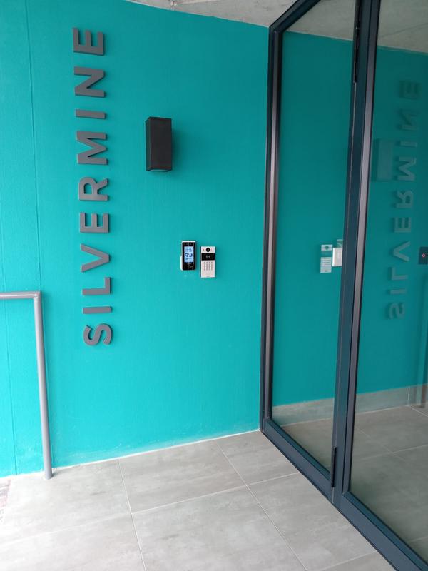 1 Bedroom Property for Sale in Pinelands Western Cape